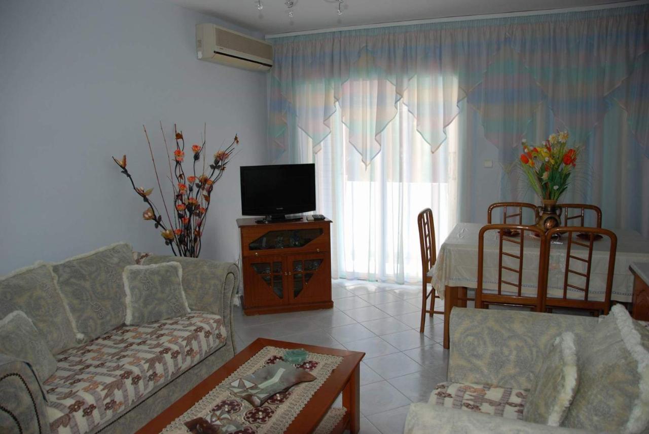 The Hill Apartment Sarandë Eksteriør billede