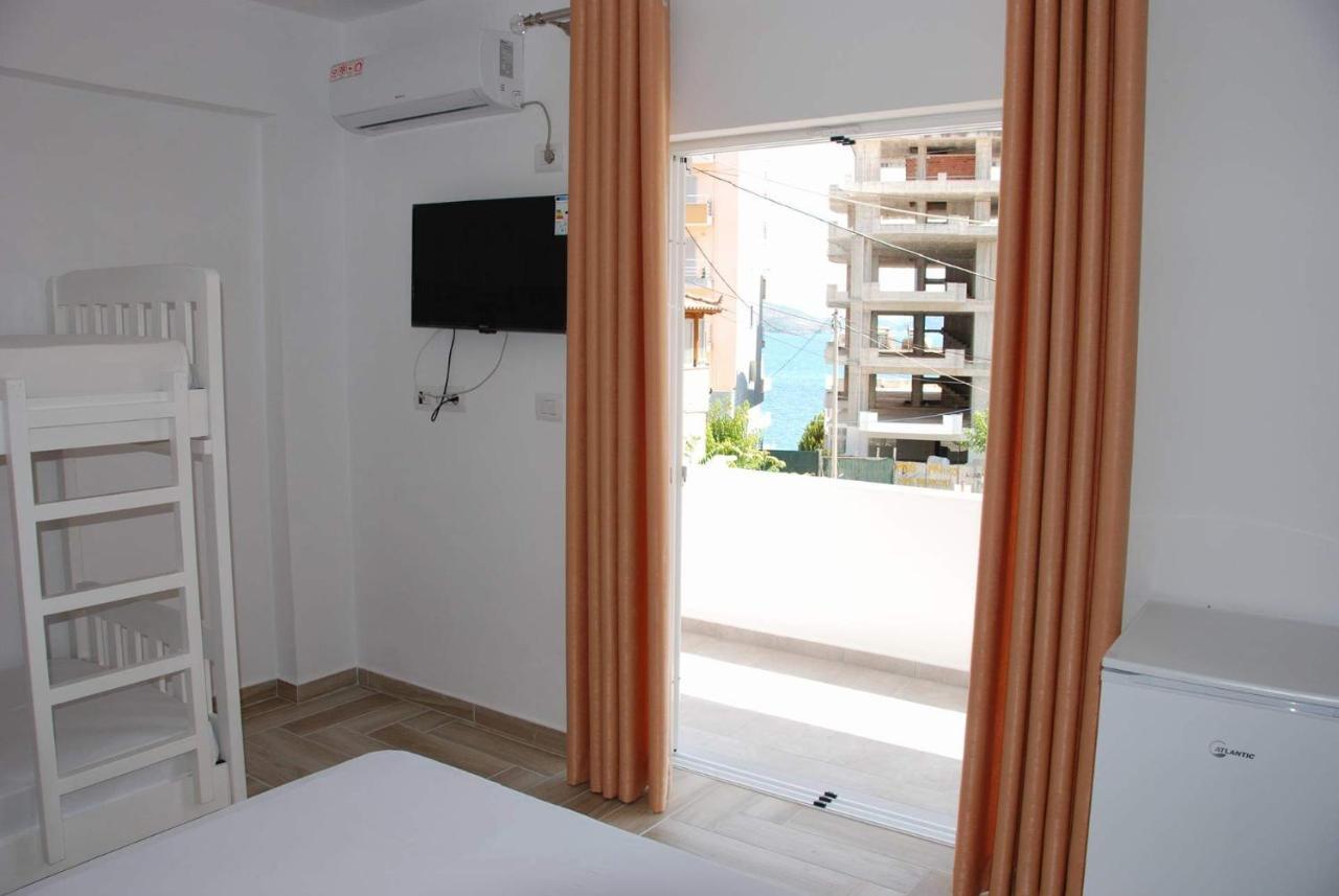 The Hill Apartment Sarandë Eksteriør billede